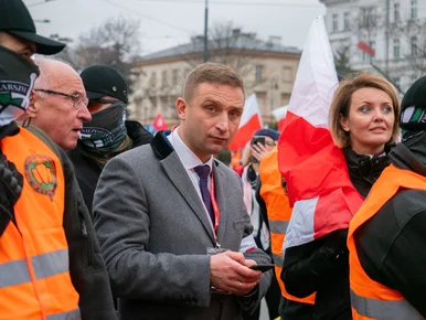 Miniatura: Przeszukali dom Roberta Bąkiewicza....