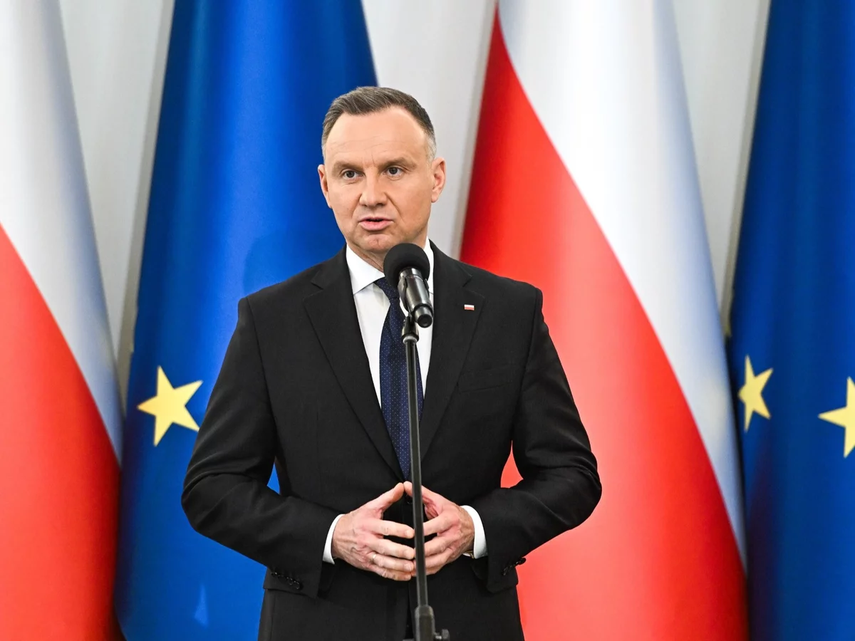 Miniatura: Nieznana twarz prezydenta. To on stoi za...