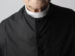 Miniatura: Szokująca historia księdza pedofila....